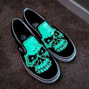 Vans Slip-Ons slipons Glow In The Dark Skulls Mens size 10